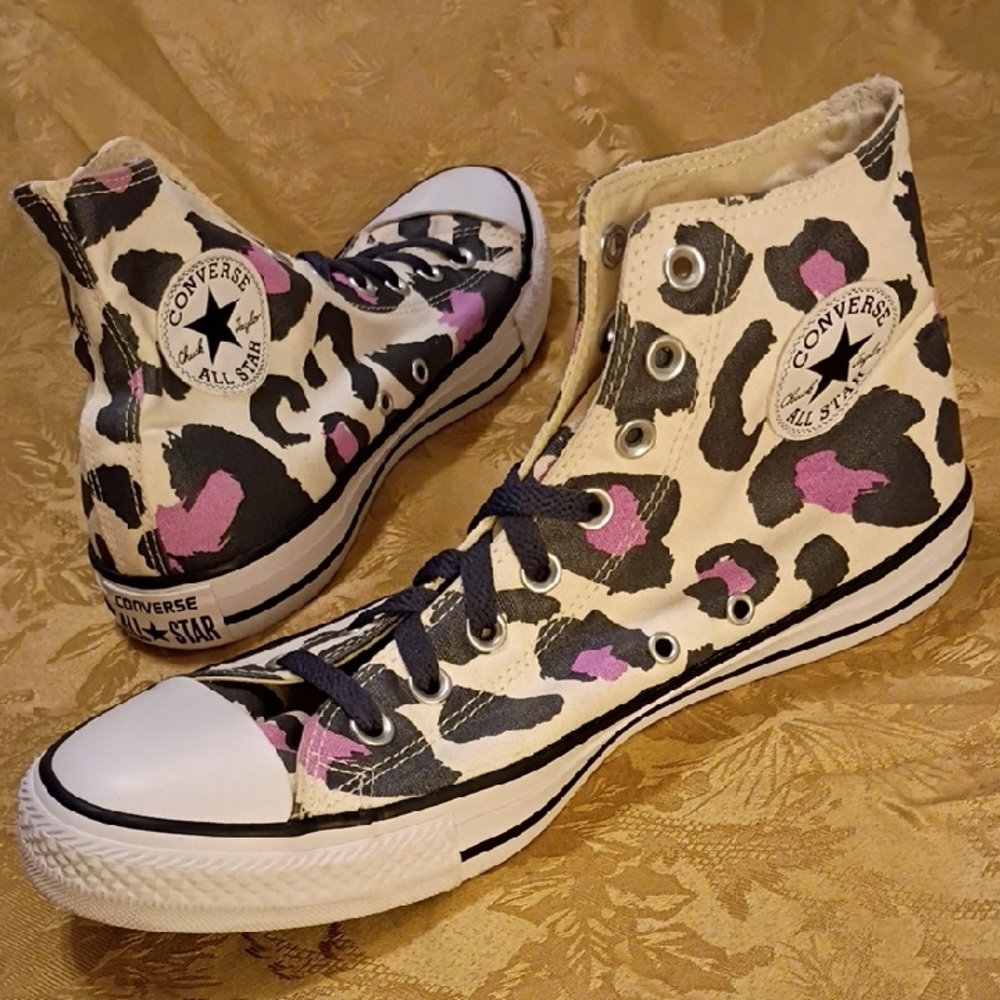 CONVERSE High Top Leopard Print Black And Pink Women's 11.0 Men's 9.0